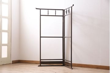 ヴィンテージ家具　昭和中期　桑材　素朴な質感を堪能できるフック付きの衣桁(着物掛け、ハンガーラック、ビンテージ)(R-046265)