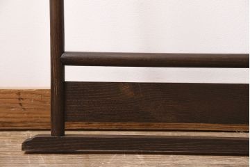 ヴィンテージ家具　昭和中期　桑材　素朴な質感を堪能できるフック付きの衣桁(着物掛け、ハンガーラック、ビンテージ)(R-046265)