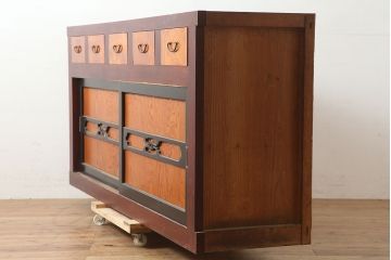 和製アンティーク　昭和初期　純和風のお部屋にぴったりの水屋箪笥・重ね(重ね箪笥、収納棚、戸棚、食器棚)(R-046267)