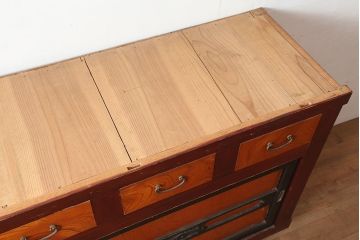 【簡易リペア限定品】和製アンティーク　昭和初期　純和風のお部屋にぴったりの水屋箪笥・下段(重ね箪笥、収納棚、戸棚、食器棚)(R-046269)