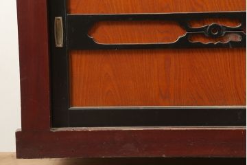 和製アンティーク　昭和初期　純和風のお部屋にぴったりの水屋箪笥・下段(重ね箪笥、収納棚、戸棚、食器棚)(R-046269)