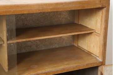 和製アンティーク　昭和中期　ナラ材　シンプルで使いやすい収納棚(サイドボード)(R-046270)