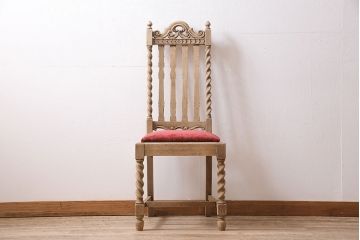 アンティーク家具　イギリスアンティーク　ストリップド(剥離)　オーク材　凝った意匠のダイニングチェア(椅子)(R-046277)