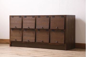 ラフジュ工房オリジナル　古材リメイク　2×4マス　やさしい色合いのパタパタ収納棚(マス目棚、戸棚)(R-046282)