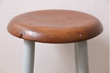 アンティーク家具　昭和初期　ブナ材　可愛らしいペイントが魅力のレトロなスツール(木製チェア、丸椅子)(R-046285)