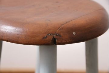 アンティーク家具　昭和初期　ブナ材　可愛らしいペイントが魅力のレトロなスツール(木製チェア、丸椅子)(R-046285)