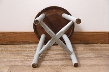 アンティーク家具　昭和初期　ブナ材　可愛らしいペイントが魅力のレトロなスツール(木製チェア、丸椅子)(R-046285)