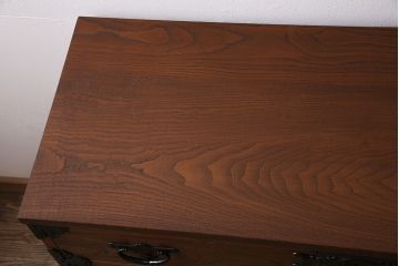中古　伝統民芸家具　岩谷堂箪笥　天板リメイク・栗材　上品な和の雰囲気を感じさせる衣装箪笥(和タンス、チェスト、引き出し)(R-046301)