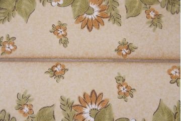 ヴィンテージ家具　北欧ビンテージ　G-PLAN(ジープラン)　チーク材　花柄のタイルトップが素敵なキャビネット(収納棚)(R-046302)