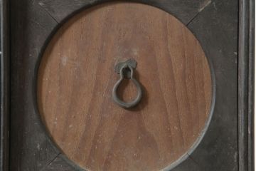 アンティーク家具　昭和初期　松竹梅の透かし入りの飾り棚(飾棚、茶棚)(R-046305)