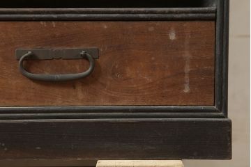 アンティーク家具　昭和初期　松竹梅の透かし入りの飾り棚(飾棚、茶棚)(R-046305)