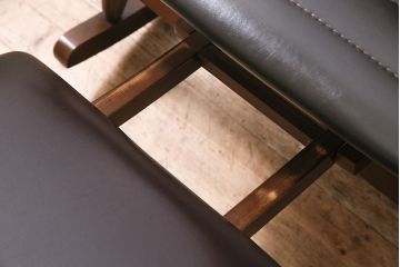 和製ヴィンテージ　昭和中期　松田家具　ブナ材　スタイリッシュなデザインの国産ロッキングチェア(チェア、アームチェア、ビンテージ)(R-046310)