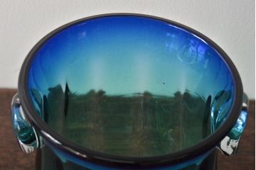 イタリア　ベネチアンガラス　ブルー・グリーン(青緑)　花瓶(サイン有、作家物、ヴェネチアングラス、グラデーション)フラワーベース　花器(R-046318)