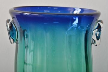 イタリア　ベネチアンガラス　ブルー・グリーン(青緑)　花瓶(サイン有、作家物、ヴェネチアングラス、グラデーション)フラワーベース　花器(R-046318)
