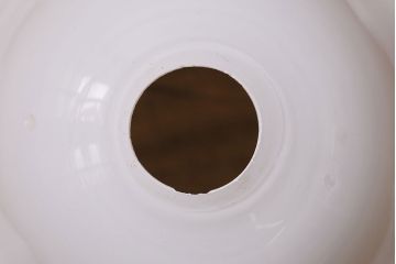 ヴィンテージ照明　イギリスビンテージ　ピンクの縁が可愛らしいフリルシェードのペンダントライト(ランプシェード、天井照明)(R-046332)