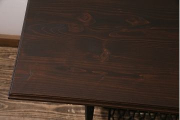 シンガー社(SINGER)　ヒノキ材　リメイク　お洒落なインテリアにおすすめなミシンテーブル(シンガーミシン、サイドテーブル、カフェテーブル、ミシン台)(R-046347)
