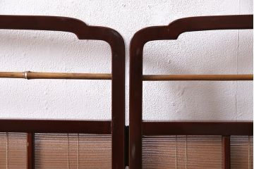 ビンテージ家具　漆塗り　波千鳥の図　凝ったつくりの四連折り畳み式パーテーション(衝立、仕切り)(R-046354)