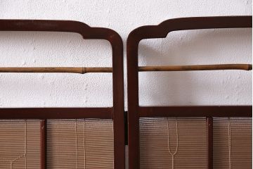 ビンテージ家具　漆塗り　波千鳥の図　凝ったつくりの四連折り畳み式パーテーション(衝立、仕切り)(R-046354)