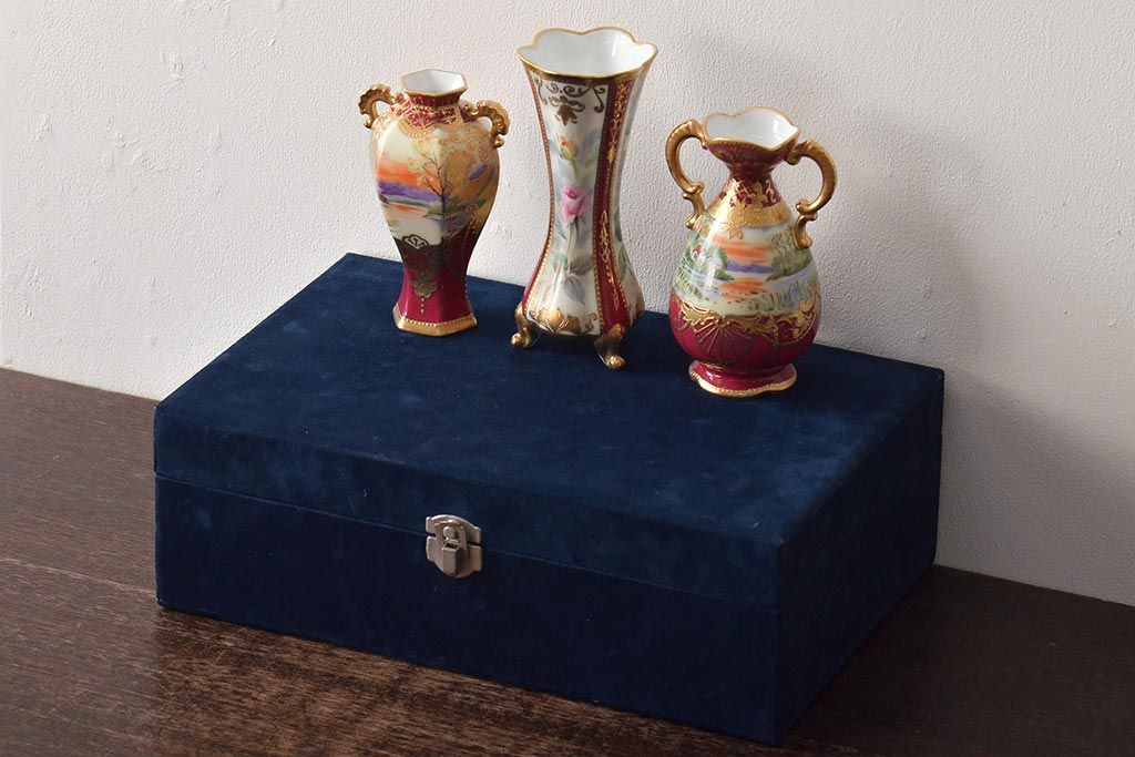 Noritake(ノリタケ)　HANDPAINTED　夕湖畔風景・薔薇(バラ)絵　花瓶3点　共箱(金彩、花器、フラワーベース)(R-046409)