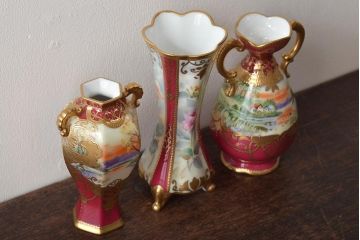 Noritake(ノリタケ)　HANDPAINTED　夕湖畔風景・薔薇(バラ)絵　花瓶3点　共箱(金彩、花器、フラワーベース)(R-046409)
