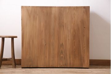 アンティーク家具　前面栗材　品の良い意匠が魅力的なガラス戸の戸棚(収納棚、飾り棚、キャビネット)(R-046427)