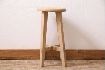 レトロ家具　ストリップド(剥離)　ナラ材　木の質感が味わい深い木製スツール(椅子、花台)(R-046430)