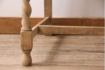 アンティーク家具　イギリスアンティーク　ストリップド(剥離)　オーク材　ツイストレッグのダイニングチェア(椅子)(R-046434)