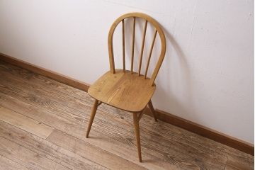 ヴィンテージ家具　ERCOL(アーコール)　ナチュラルビンテージのお部屋にぴったりなウィンザーチェア(ダイニングチェア、椅子、ウインザーチェア)(R-046436)