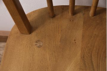 ヴィンテージ家具　ERCOL(アーコール)　ナチュラルビンテージのお部屋にぴったりなウィンザーチェア(ダイニングチェア、椅子、ウインザーチェア)(R-046437)
