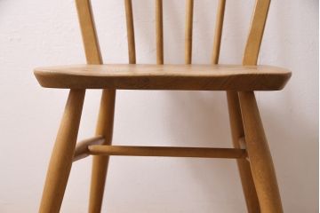 ヴィンテージ家具　ERCOL(アーコール)　ナチュラルビンテージのお部屋にぴったりなウィンザーチェア(ダイニングチェア、椅子、ウインザーチェア)(R-046437)