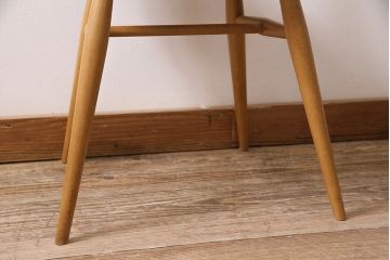ヴィンテージ家具　ERCOL(アーコール)　ナチュラルビンテージのお部屋にぴったりなウィンザーチェア(ダイニングチェア、椅子、ウインザーチェア)(R-046437)