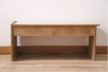 アンティーク家具　昭和初期　ストリップド(剥離)　桐材　引手金具がアクセントの文机(ローテーブル、センターテーブル、座卓)(R-046442)