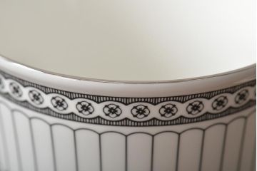 ウェッジウッド　WEDGWOOD　CONTRASTS　マグカップ　/　SAMURAI　ポット(洋食器)(R-046472)