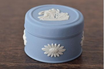 ウェッジウッド　WEDGWOOD　ジャスパー4点(プレート、小物入れ、小皿、大皿、洋食器)(R-046477)