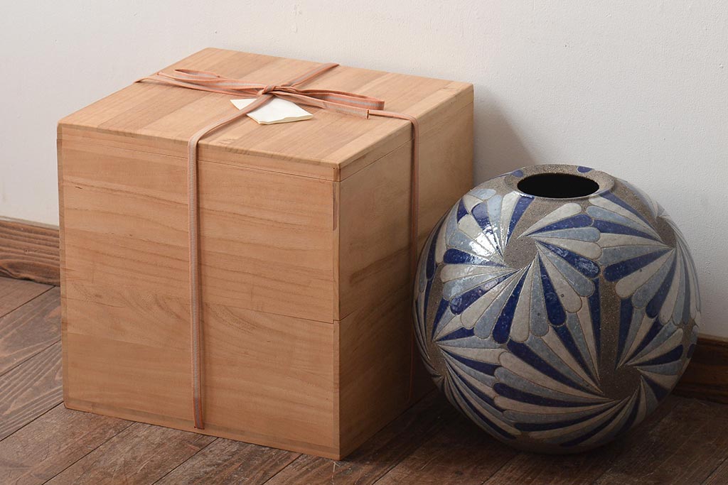 益子・矢内 齊 作 花器 　師　加守田章二 益子・矢内 齊 作 花器 師 加守田章二 矢内斎 彩色壷 共箱(