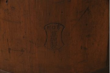 アンティーク雑貨　古い木の風合いが味わい深い取っ手付きの一斗升(マス)(R-046496)