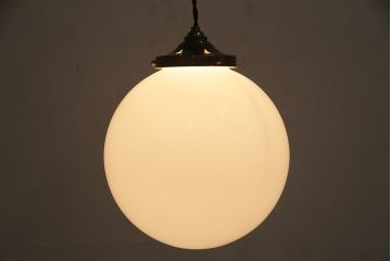 アンティーク照明　昭和中期　シンプルな球体の天井照明(吊り下げ照明、ペンダントライト)(R-046502)