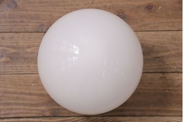 アンティーク照明　昭和中期　シンプルな球体の天井照明(吊り下げ照明、ペンダントライト)(R-046502)