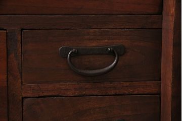 和製アンティーク　前面桐材　和モダンスタイルにおすすめな観音開き戸の脚付き箪笥ローボード(テレビ台、リビングボード)(R-046506)