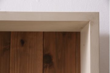 ラフジュ工房オリジナル　ペイント家具　古材使用　ナチュラルスタイルにおすすめの薄型ブックシェルフ(収納棚、本棚、ウッドシェルフ)(R-046509)