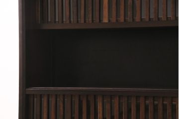 中古　九州民芸家具　シックでモダンなデザインのサイドボード(収納棚、食器棚、茶棚)(R-046510)