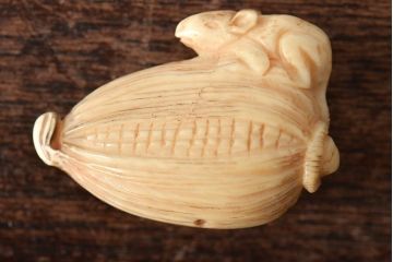 古い彫刻根付5点(玉之、鼠、壽老人、提物)(R-046520)