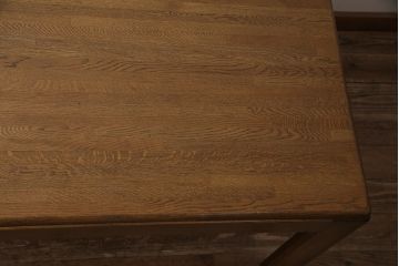 中古　ビンテージ　コスガ社(KOSUGA)　シンプルなダイニングテーブル(ヴィンテージ)(R-046535)