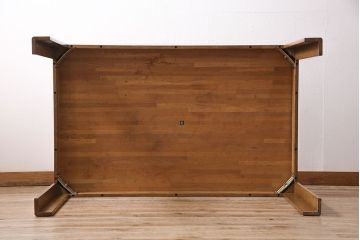 中古　ビンテージ　コスガ社(KOSUGA)　シンプルなダイニングテーブル(ヴィンテージ)(R-046535)