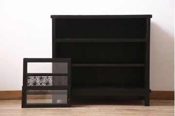 アンティーク家具　和製アンティーク　昭和初期　組子細工が映える脚付キャビネット(サイドボード、収納棚、戸棚)(R-046536)
