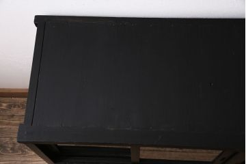 アンティーク家具　昭和初期　ペイント　脚付き　落ち着いた色合いが魅力の戸棚(収納棚、食器棚)(R-046537)