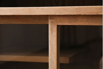 アンティーク家具　昭和初期　ストリップド(剥離)　味のある木肌が魅力の茶箪笥(飾り棚、収納棚)(R-046588)