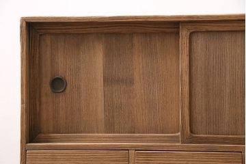 アンティーク家具　昭和初期　ストリップド(剥離)　桐材　可愛らしいサイズ感が魅力の小タンス(戸棚、収納棚、チェスト)(R-046589)