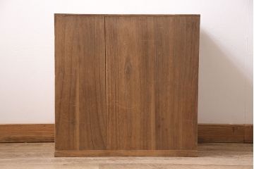 アンティーク家具　昭和初期　ストリップド(剥離)　桐材　可愛らしいサイズ感が魅力の小タンス(戸棚、収納棚、チェスト)(R-046589)