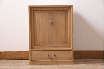 アンティーク家具　昭和中期　ヒノキ材　引き出し付き　倹飩(けんどん)式扉の小物収納箱(収納棚)(R-046590)